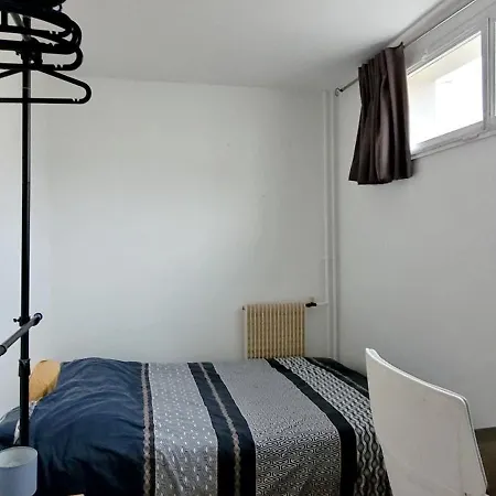 2-room With Balcony Montparnasse * باريس